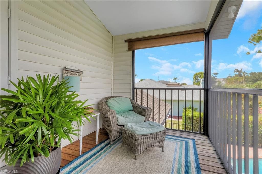 6555 Willow Lake Cir, Fort Myers, FL 33966-23