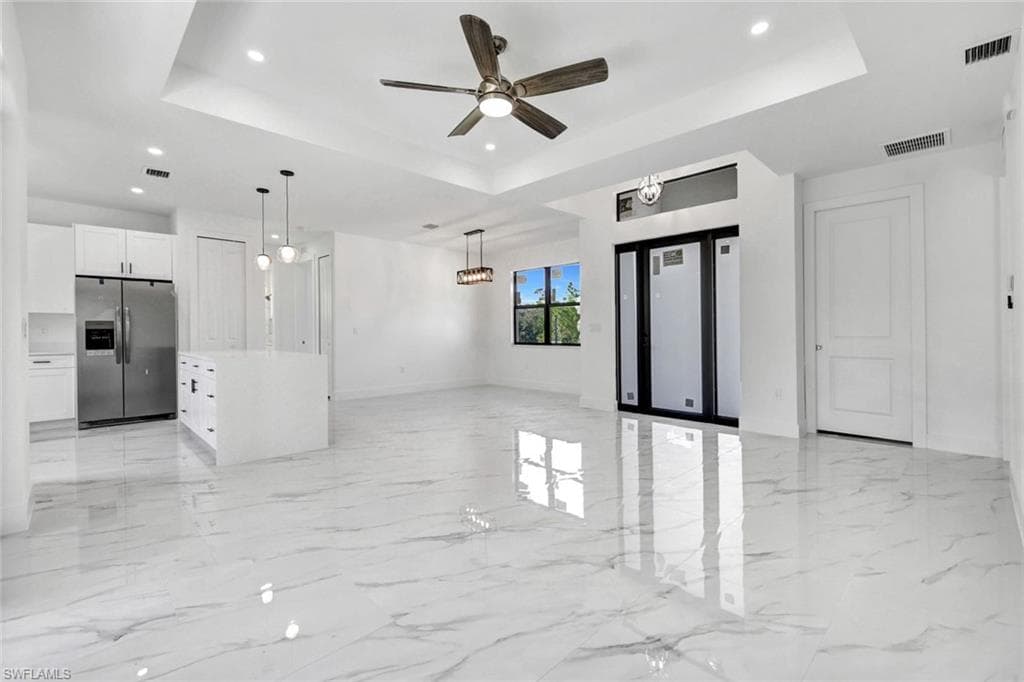 2002 10th St, Lehigh Acres, FL 33936-3