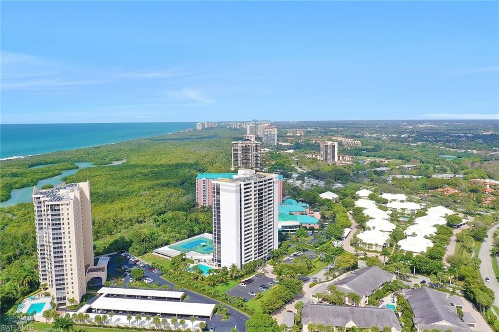 5601 Turtle Bay Dr 1102, Naples, FL 34108-28