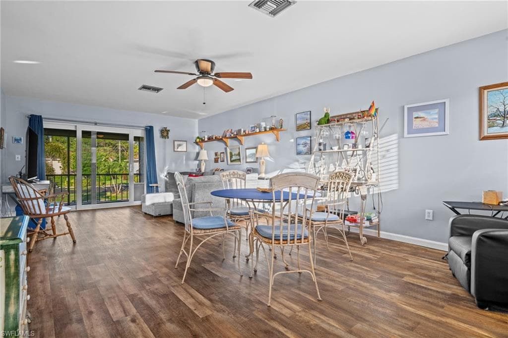 185 Palm Dr P, Naples, FL 34112-8