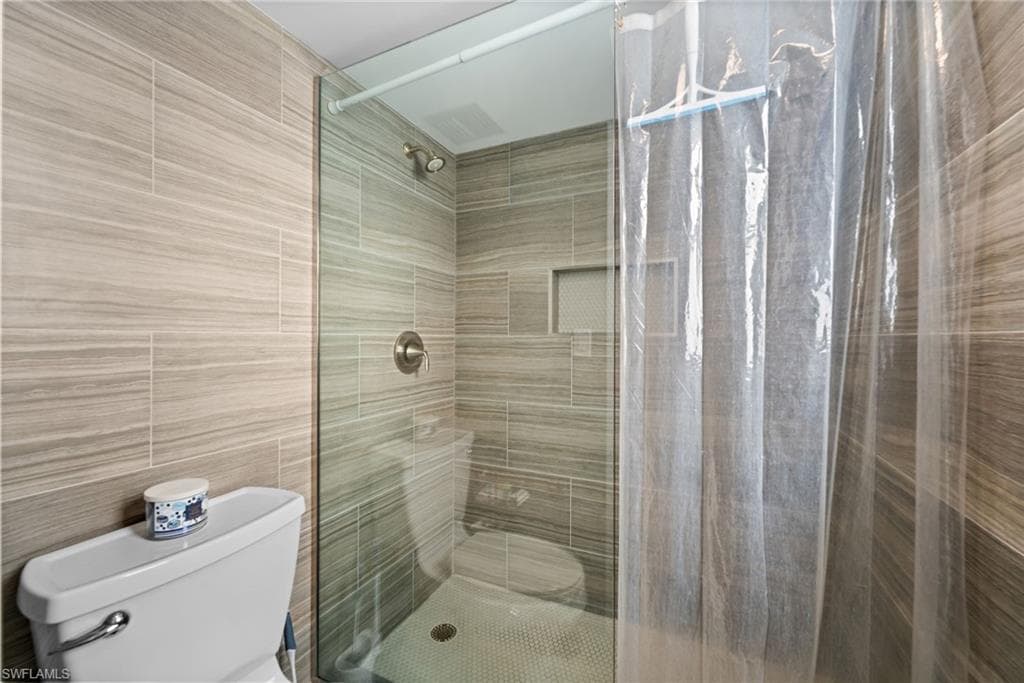 185 Palm Dr P, Naples, FL 34112-16