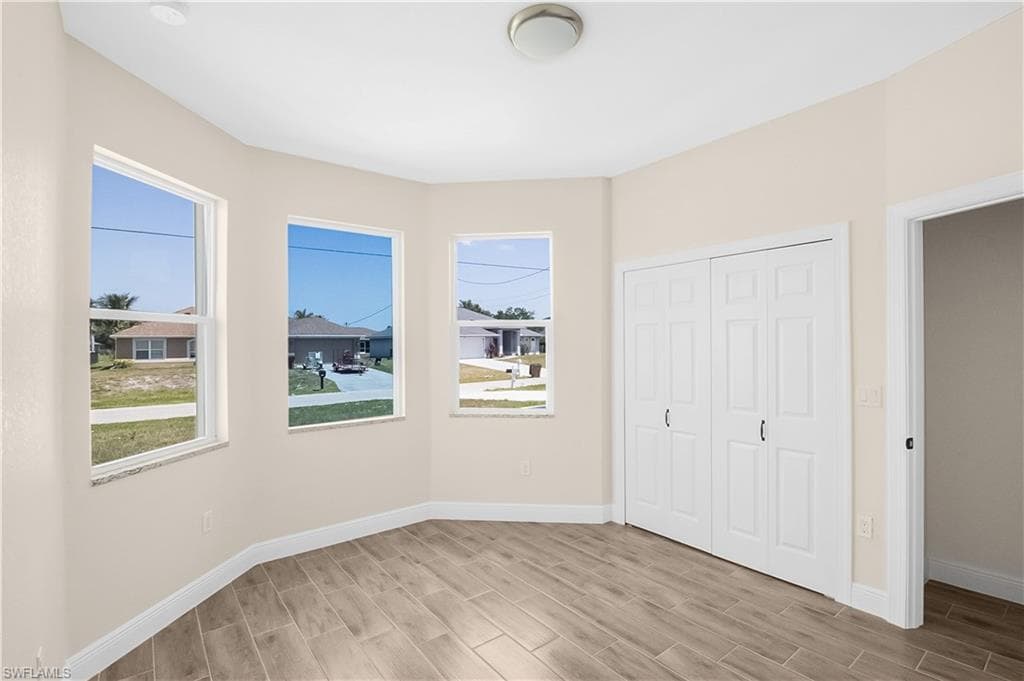 4911 Bywood St, Lehigh Acres, FL 33971-10