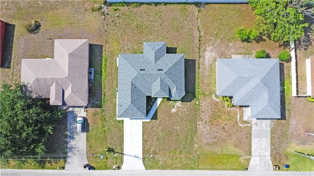 4911 Bywood St, Lehigh Acres, FL 33971-27