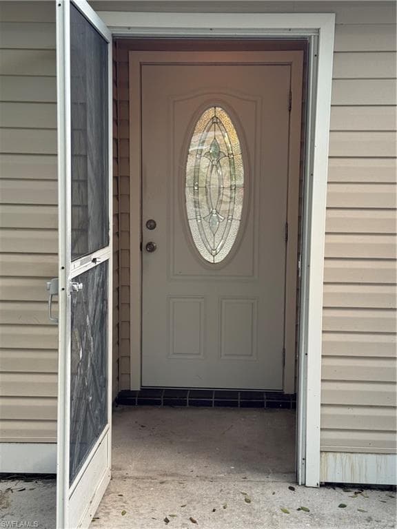 15750 Treasure Island Ln, Fort Myers, FL 33905-12