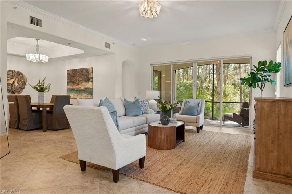 2886 Castillo Ct 101, Naples, FL 34109-13