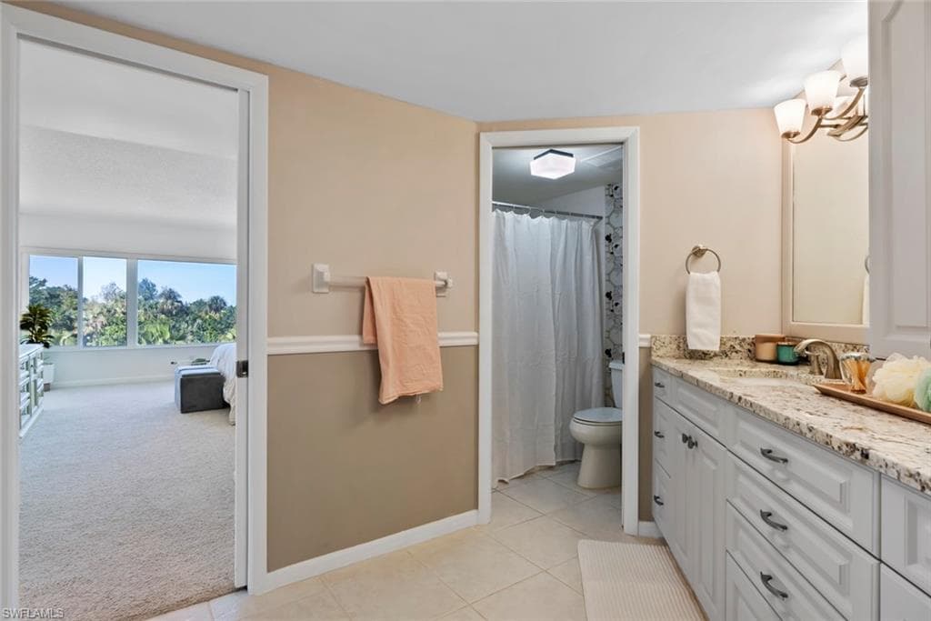 955 Palm View Dr B-307, Naples, FL 34110-25