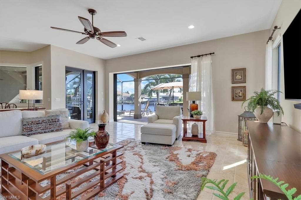 3526 19th Ave, Cape Coral, FL 33904-16