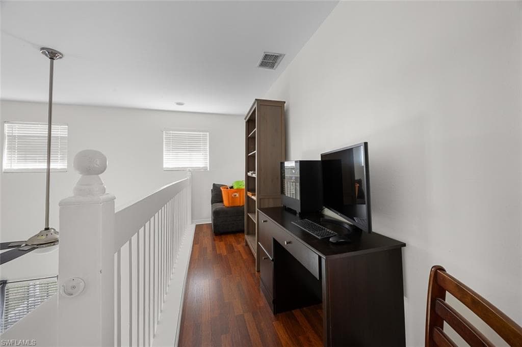 441 3rd St SW, Naples, FL 34117-10