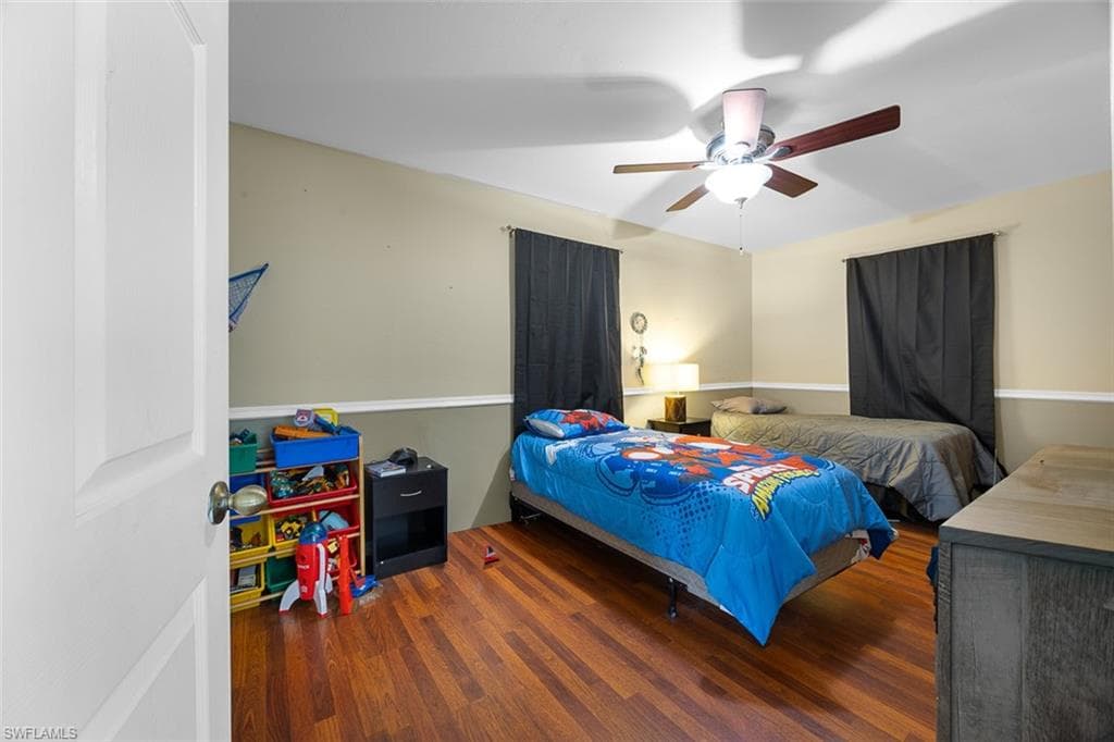 441 3rd St SW, Naples, FL 34117-14