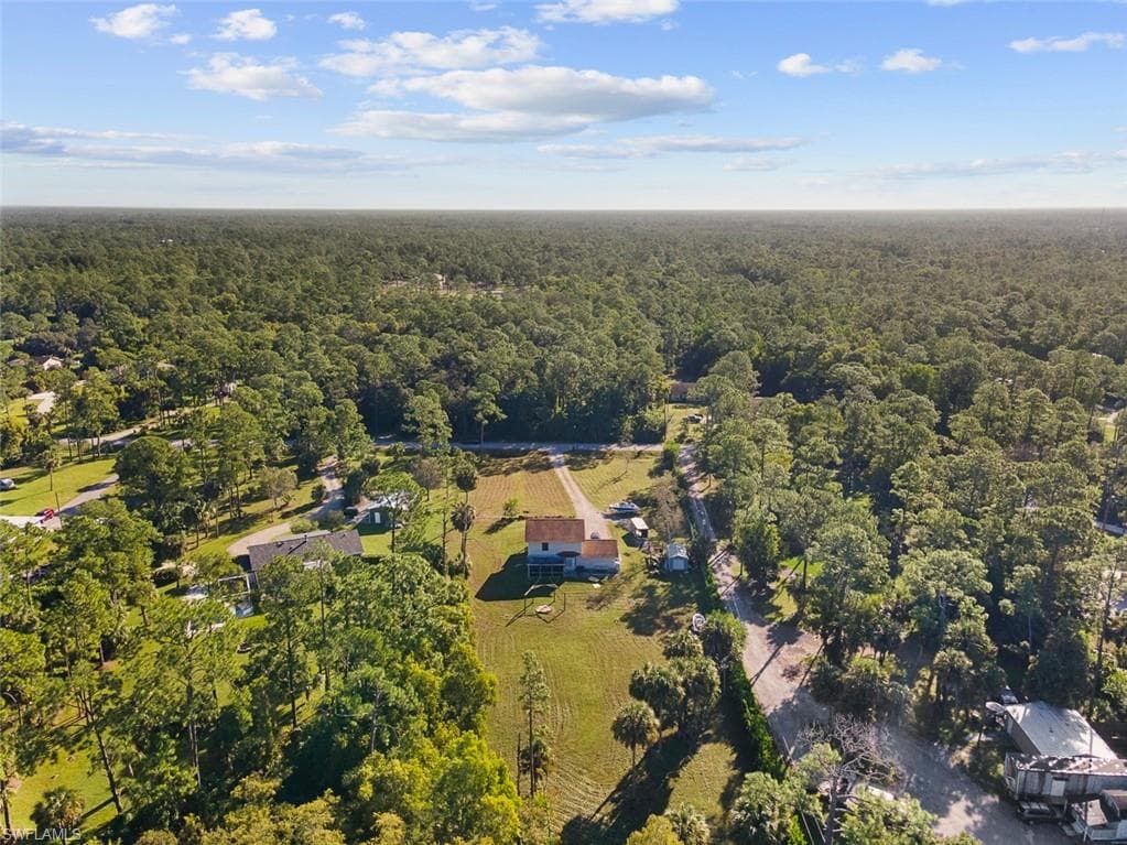 441 3rd St SW, Naples, FL 34117-30