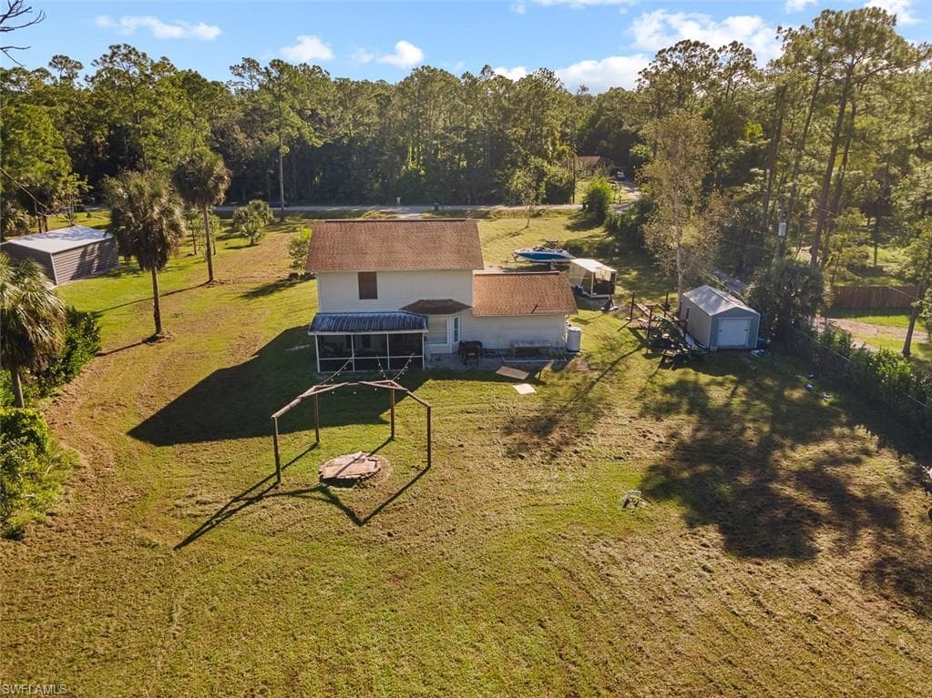 441 3rd St SW, Naples, FL 34117-33