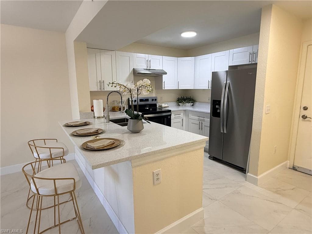 8274 Key Royal Cir 1012, Naples, FL 34119-8