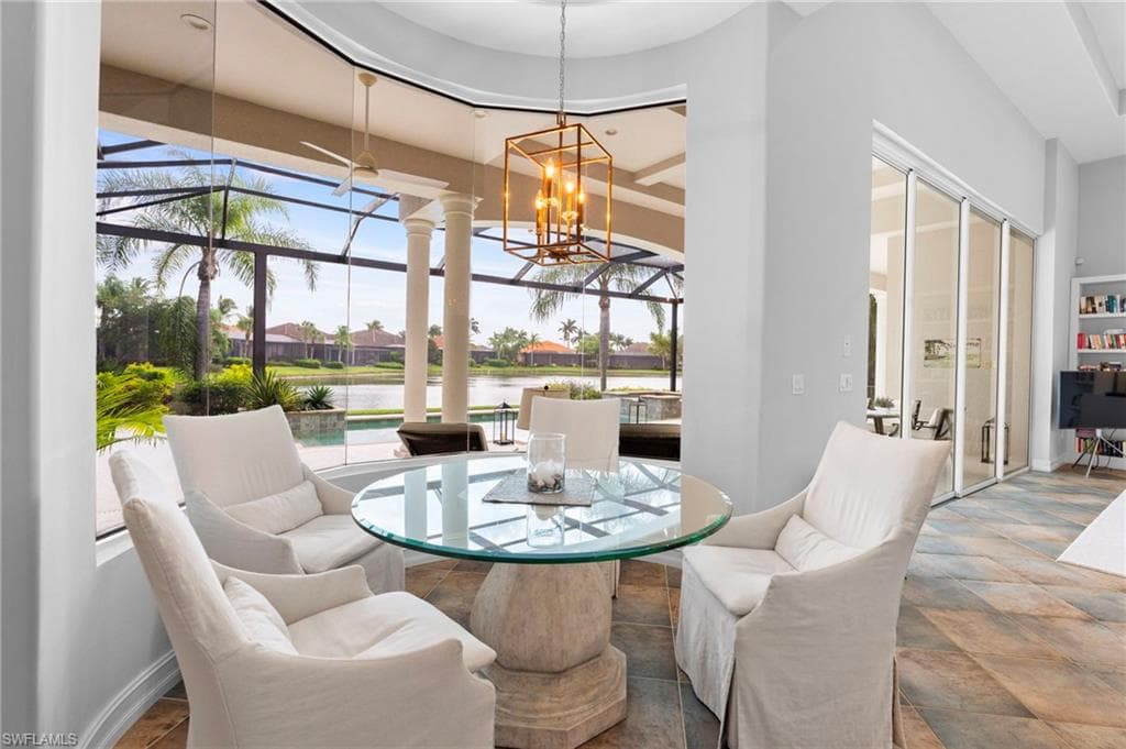 8996 Crooked Stick Ct, Naples, FL 34113-15