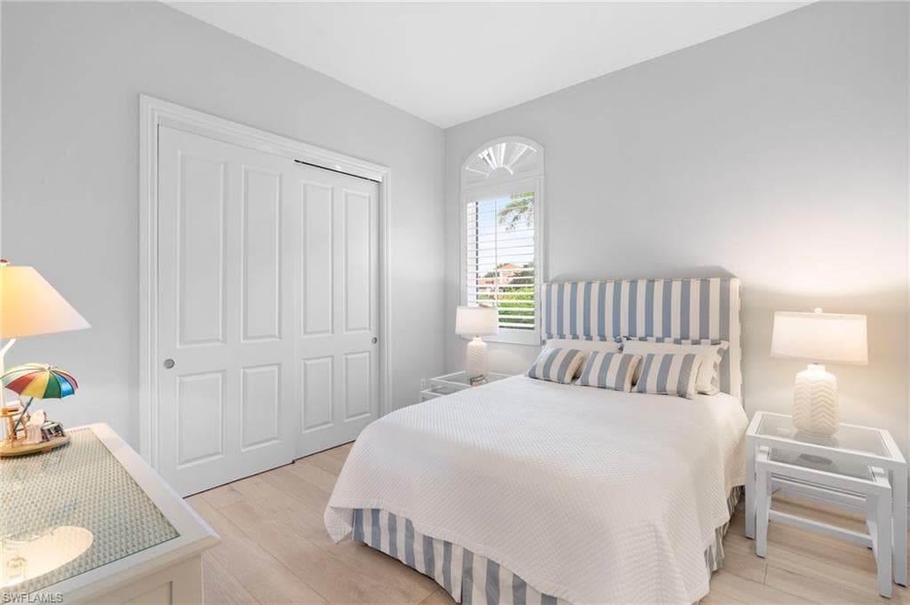 8996 Crooked Stick Ct, Naples, FL 34113-24