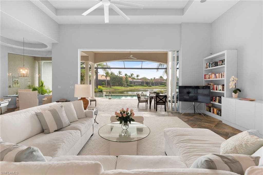 8996 Crooked Stick Ct, Naples, FL 34113-5