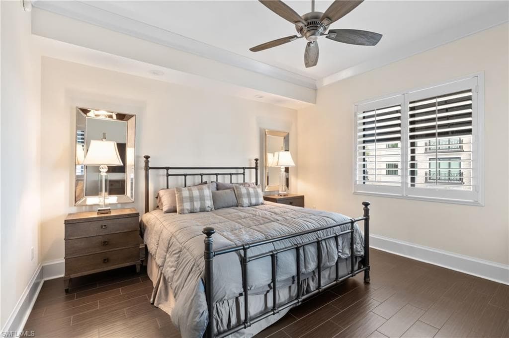 1030 3rd Ave S 319, Naples, FL 34102-14