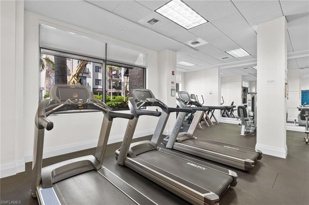 1030 3rd Ave S 319, Naples, FL 34102-31