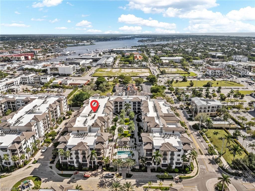 1030 3rd Ave S 319, Naples, FL 34102-40