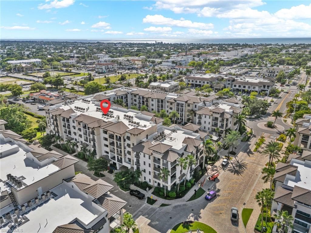 1030 3rd Ave S 319, Naples, FL 34102-43