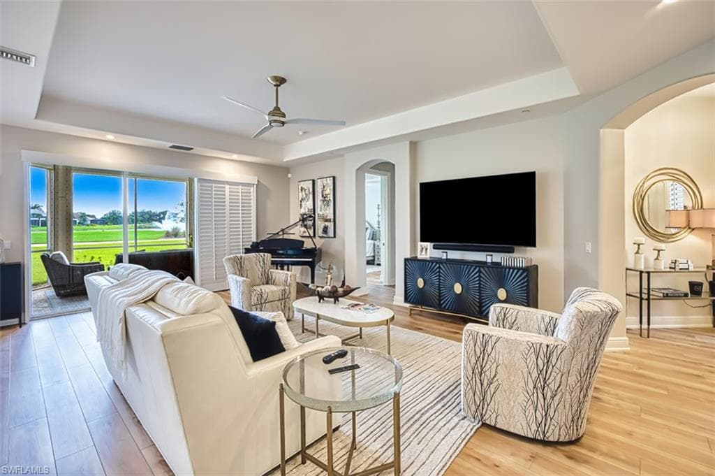 588 Avellino Isles Cir 101, Naples, FL 34119-17