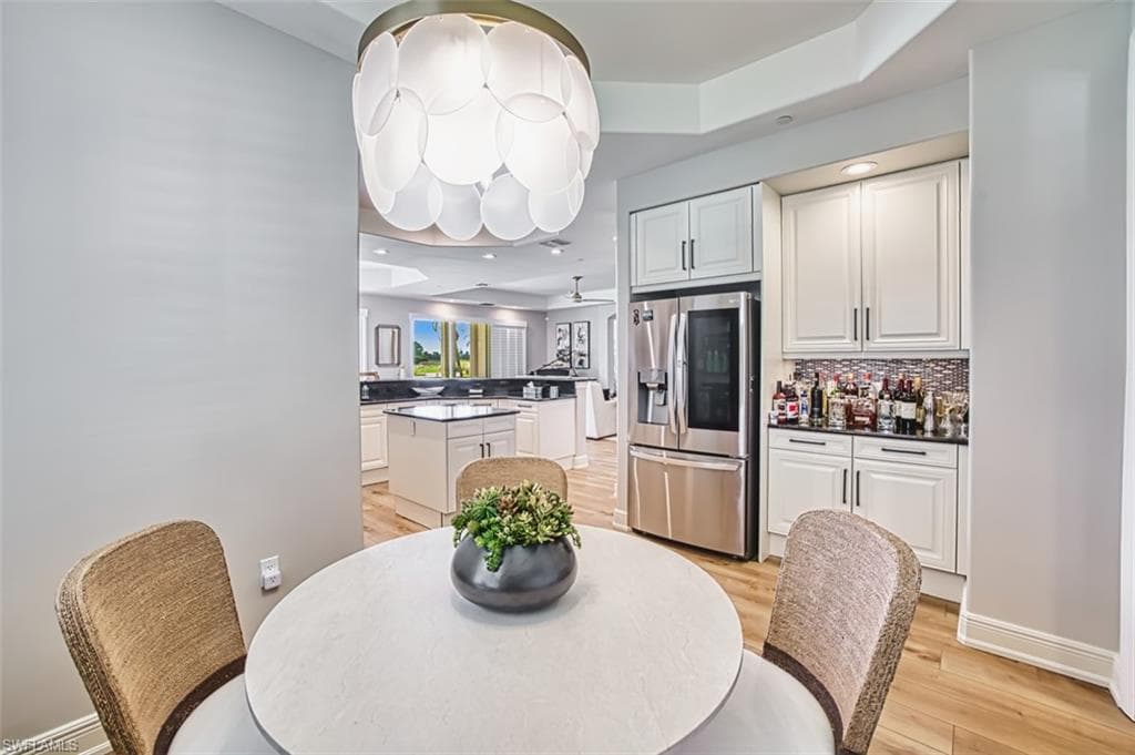 588 Avellino Isles Cir 101, Naples, FL 34119-29