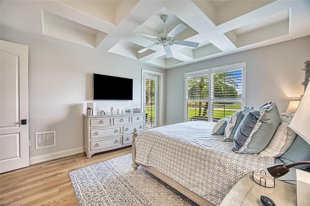 588 Avellino Isles Cir 101, Naples, FL 34119-33