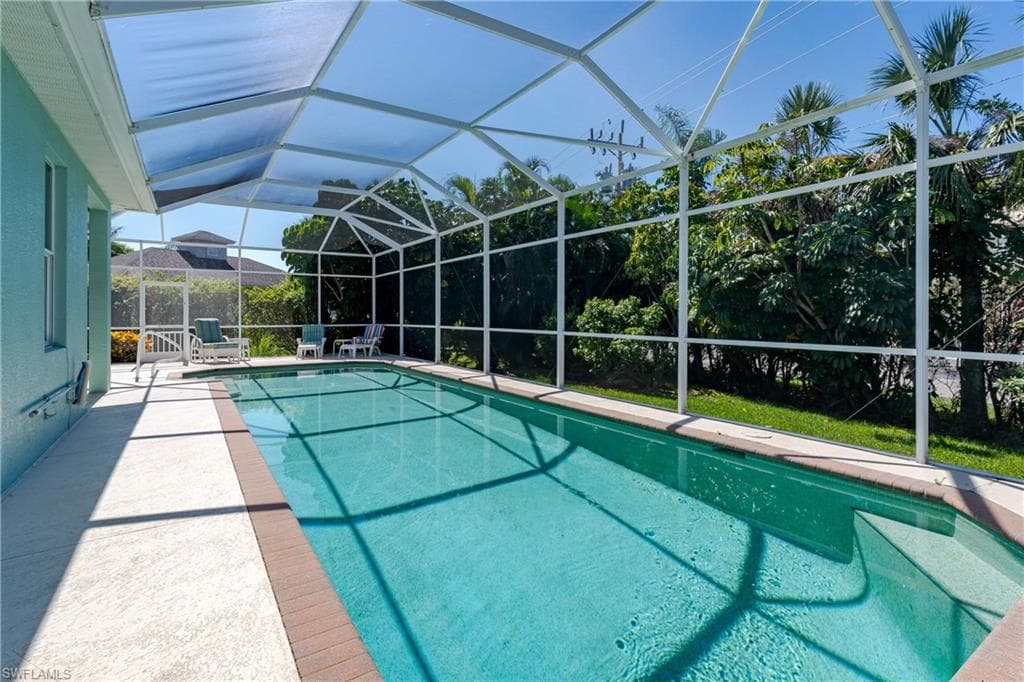 951 Java Ct, Marco Island, FL 34145-9