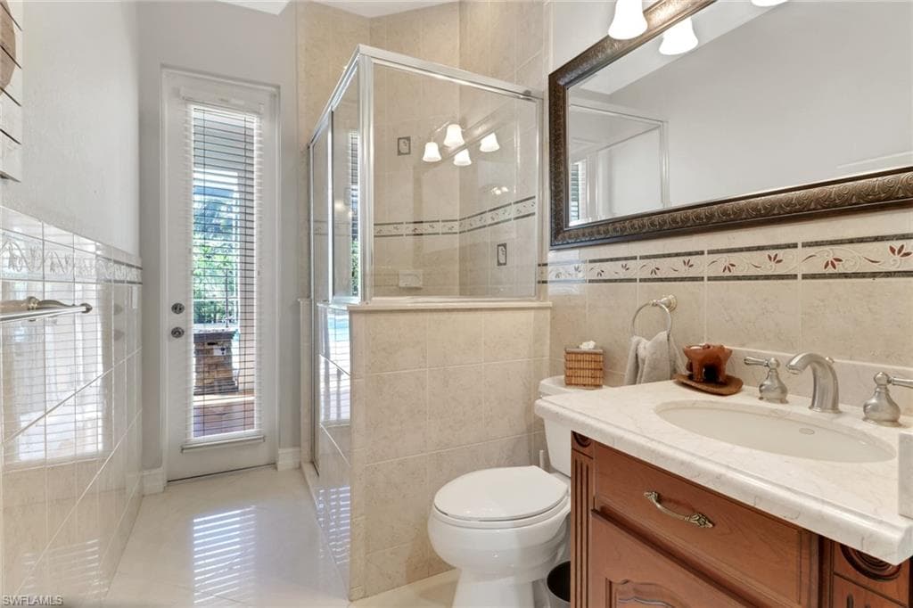 4380 7th Ave SW, Naples, FL 34119-23