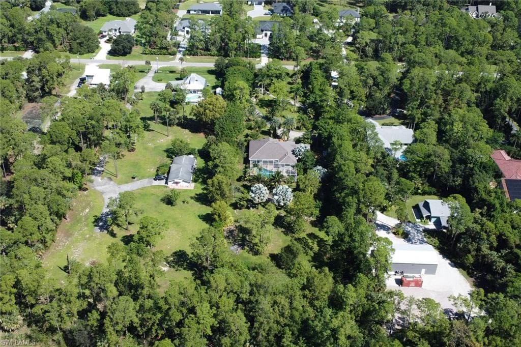 4380 7th Ave SW, Naples, FL 34119-35