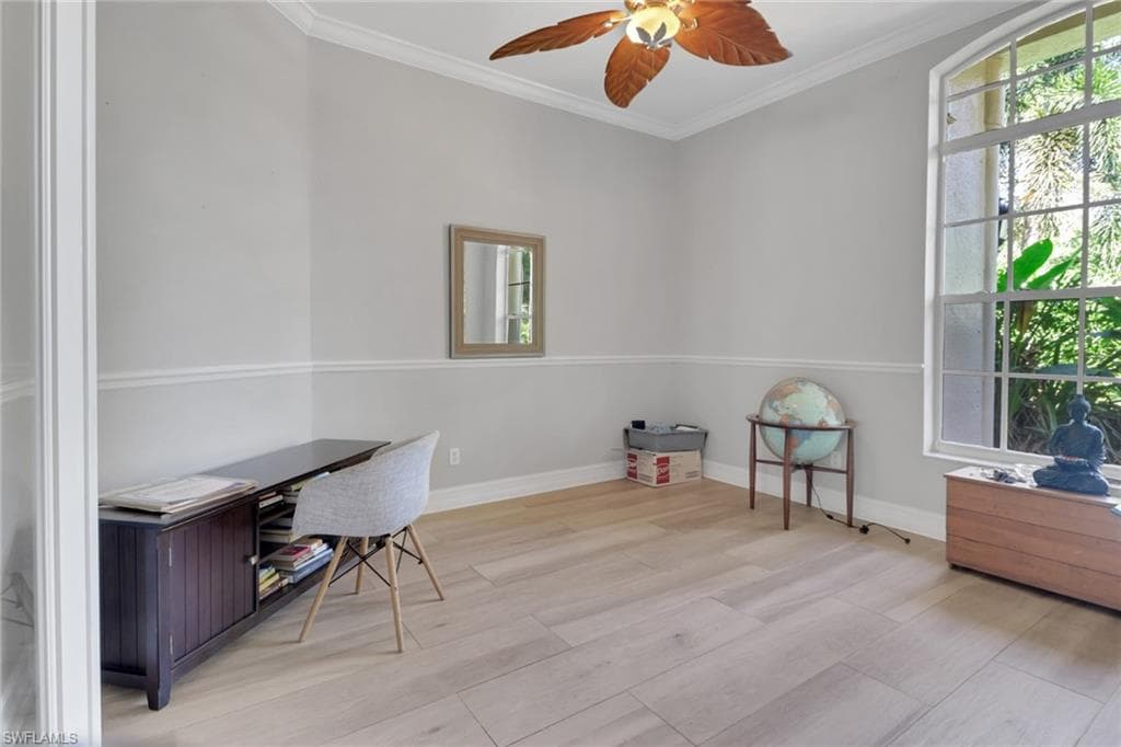4380 7th Ave SW, Naples, FL 34119-7