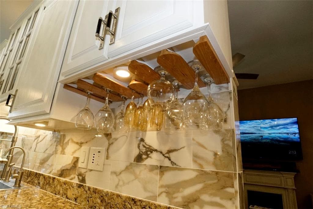 4445 2nd Ave NE, Naples, FL 34120-9