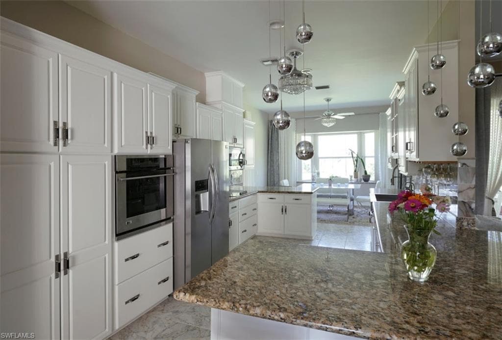 4445 2nd Ave NE, Naples, FL 34120-19