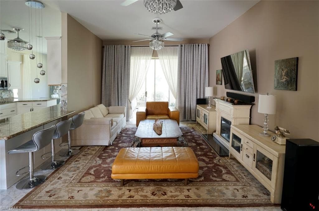 4445 2nd Ave NE, Naples, FL 34120-28