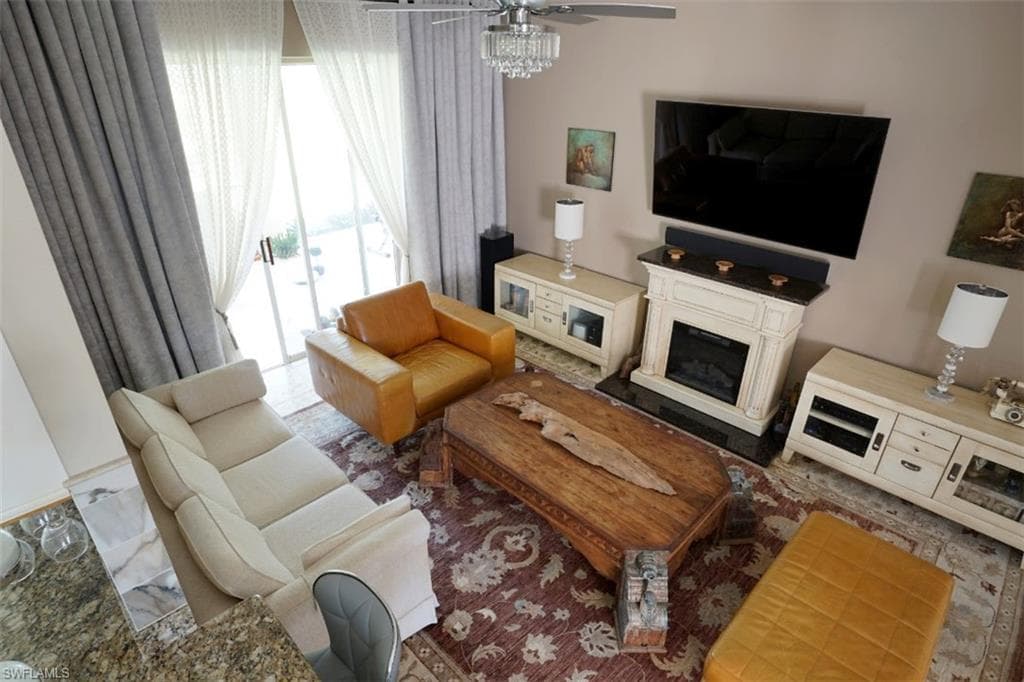 4445 2nd Ave NE, Naples, FL 34120-29