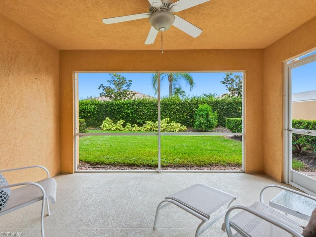 7520 Firenze Ln, Naples, FL 34114-4