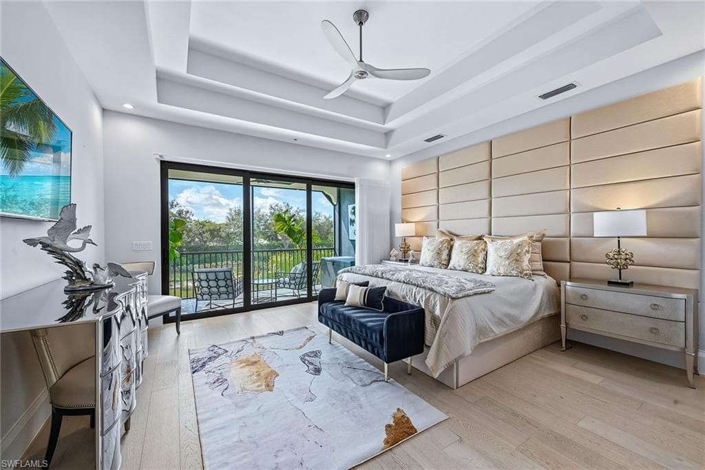 16336 Corsica Way 201, Naples, FL 34110-8