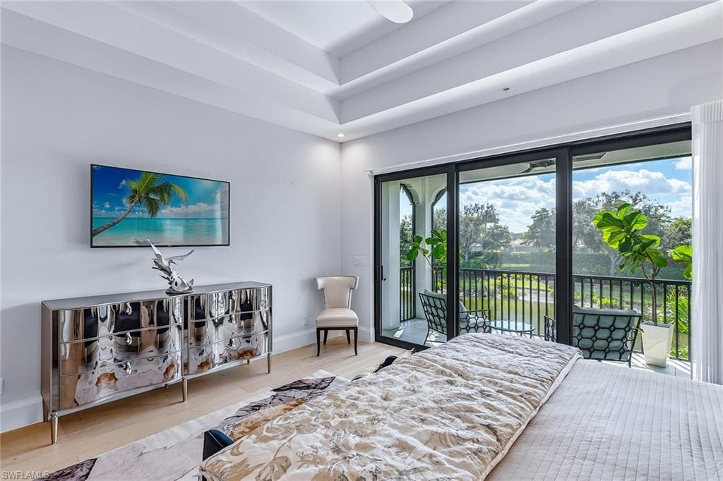 16336 Corsica Way 201, Naples, FL 34110-9