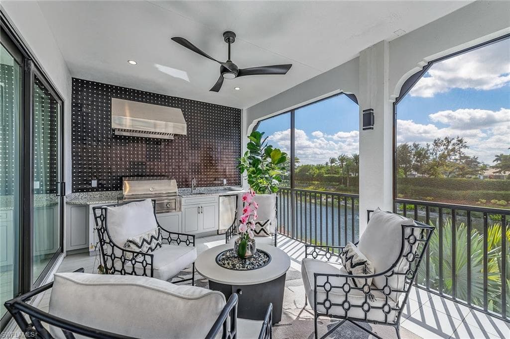 16336 Corsica Way 201, Naples, FL 34110-21