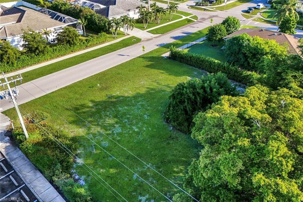 59 Bald Eagle Dr, Marco Island, FL 34145-11