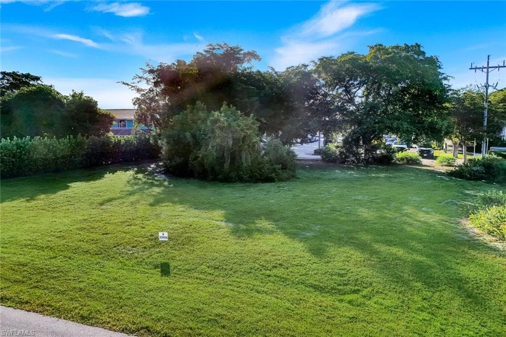 59 Bald Eagle Dr, Marco Island, FL 34145-12