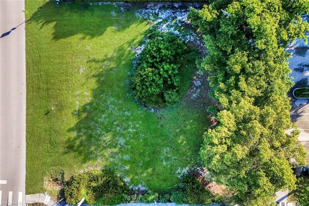 59 Bald Eagle Dr, Marco Island, FL 34145-7