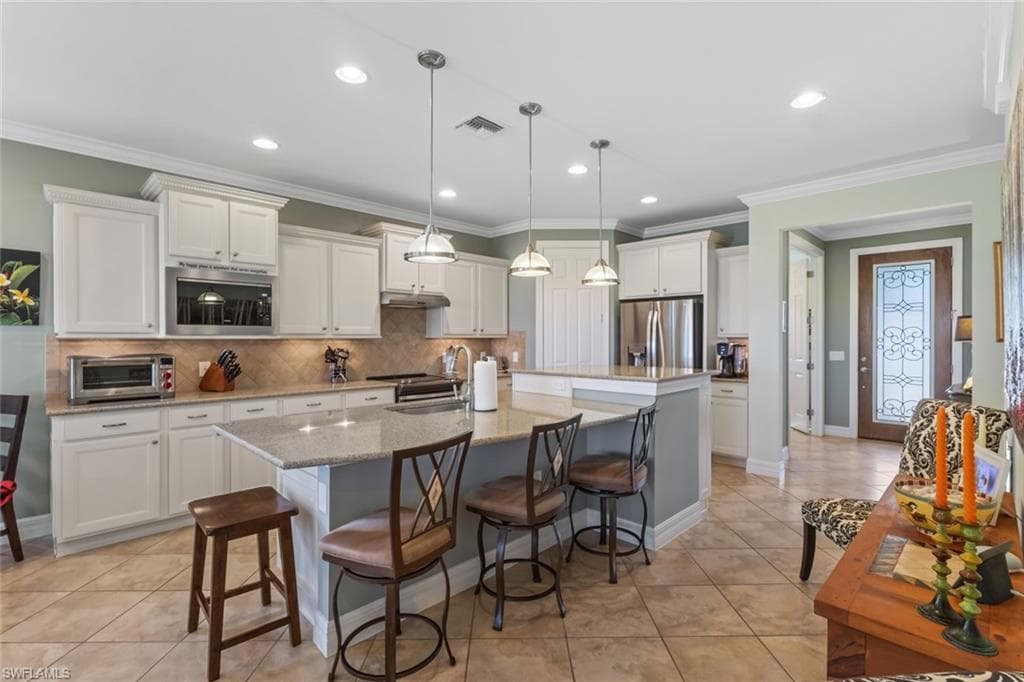 6093 Victory Dr, Ave Maria, FL 34142-1