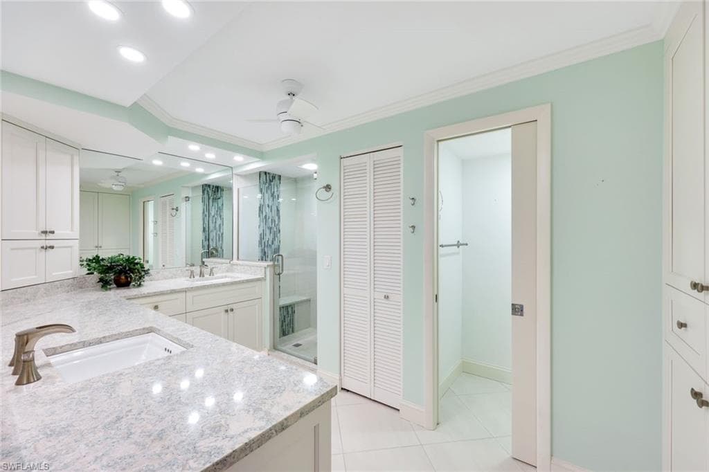 4651 Gulf Shore Blvd N 207, Naples, FL 34103-13