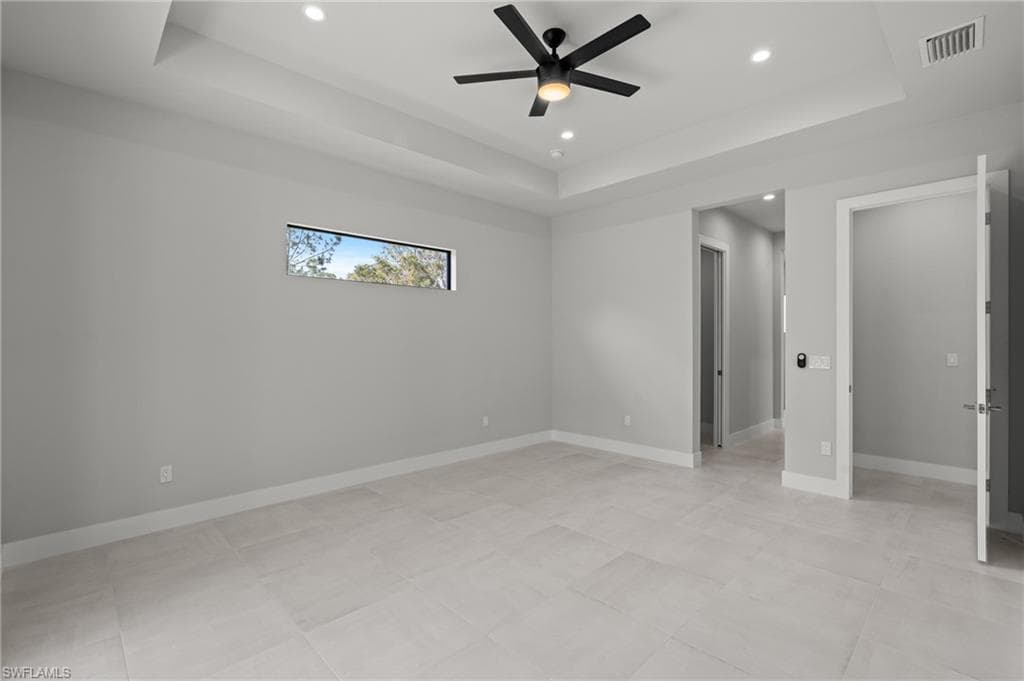 70 33rd Ave NW, Naples, FL 34120-19