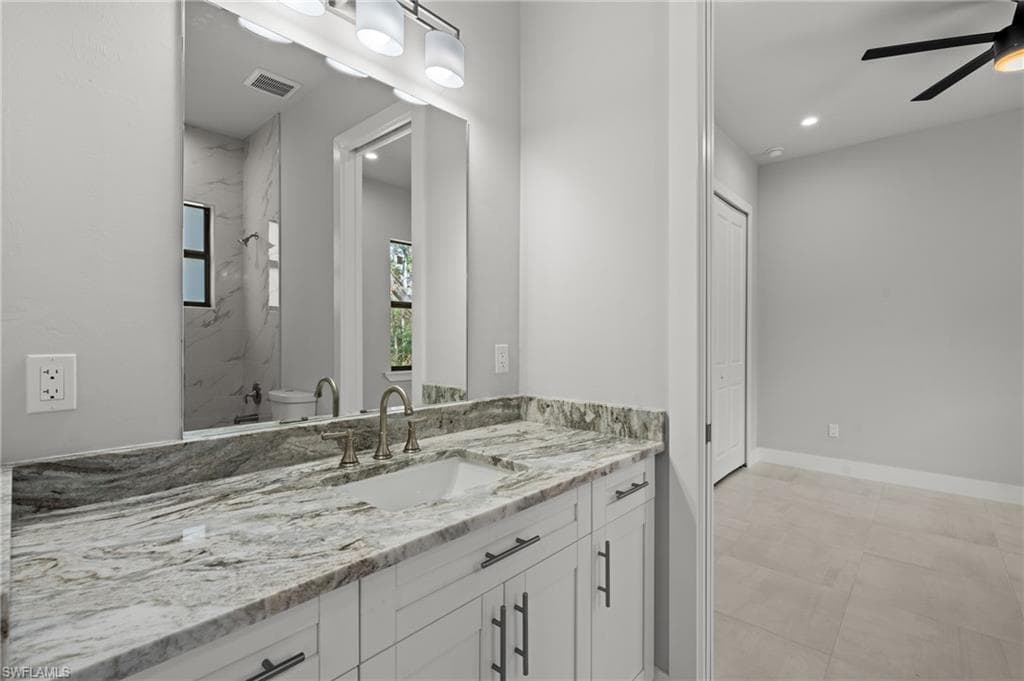 70 33rd Ave NW, Naples, FL 34120-32