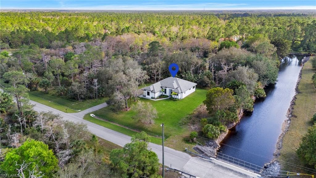 70 33rd Ave NW, Naples, FL 34120-49