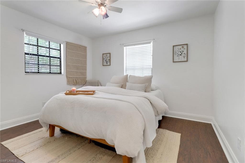 3110 10th Ave SE, Naples, FL 34117-27