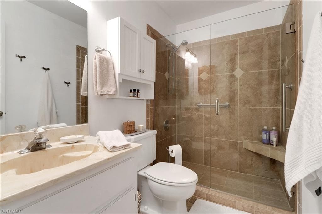 3110 10th Ave SE, Naples, FL 34117-30