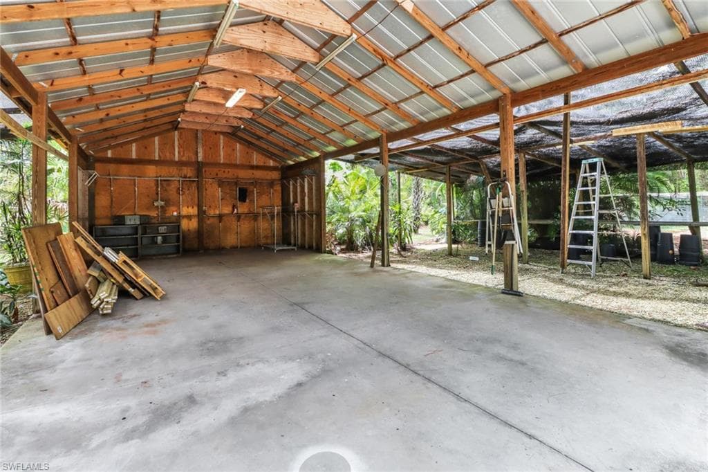 3110 10th Ave SE, Naples, FL 34117-39