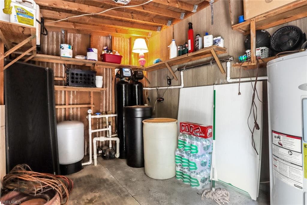 3110 10th Ave SE, Naples, FL 34117-41